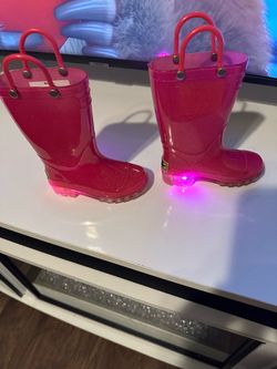 Western Chief Girl's Lighted Solid (Toddler/Little Kid) Pink USA 5/6