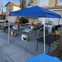Huge Yard Sale You Don’t Wanna Miss 