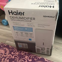 Hazier Dehumidifier 20 Pint