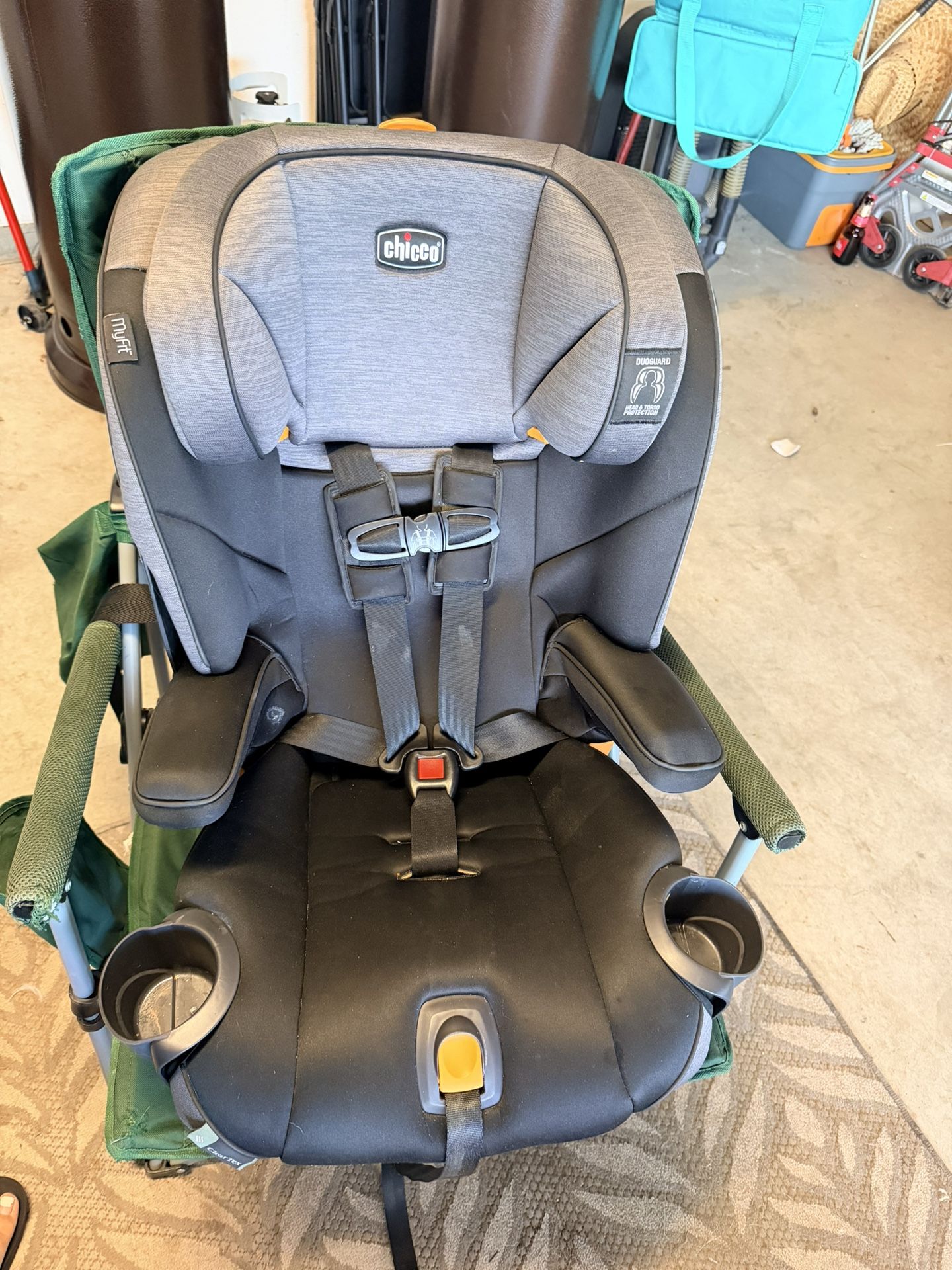 Chicco MyFit Car seat 