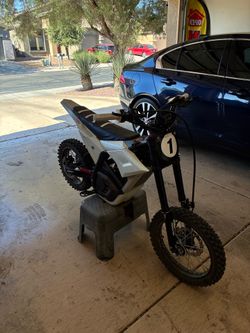 Valtinsu EM5 (Trading for better E MOTO)