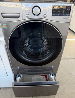 LG~📣📣🔥🗣️Like New ThinQ Front Load Washing Machine whit pedestal