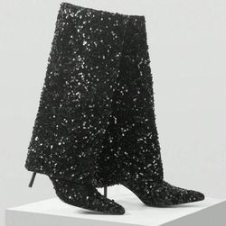 Black Sequin Knee High Boots Size 6.5. Near CRAIG AND CLAYTON