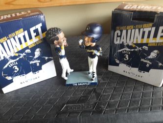 Milwaukee brew Bobble heads ! Set