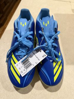 New Kids Adidas Messi Soccer Cleats 5.5 Y $50