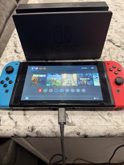 Nintendo Switch Console