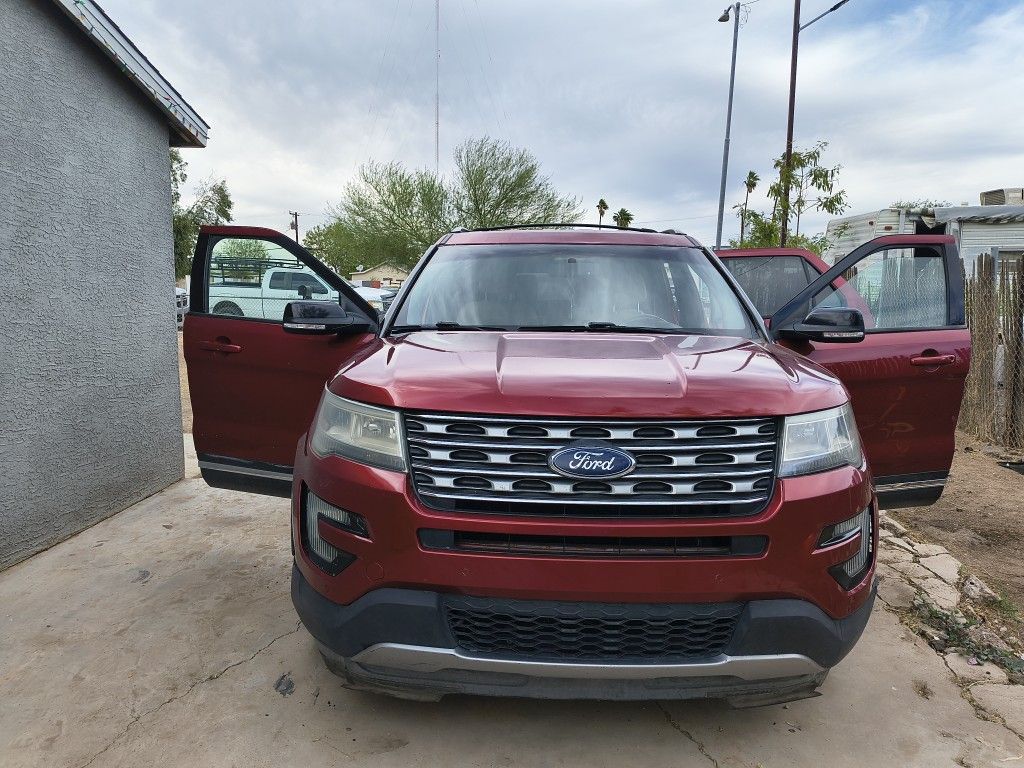 Ford Explorer 2016 Salvage Title