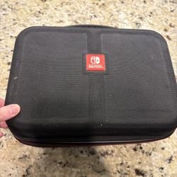 Nintendo Switch Case