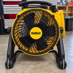 DEWALT Floor Fan