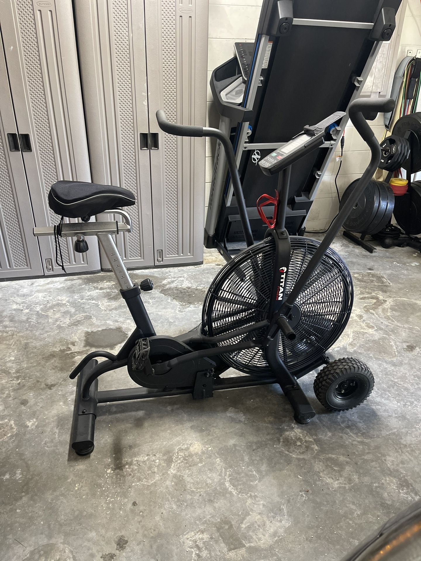 Titan Fitness Fan Bike