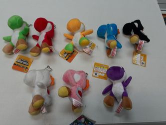 BRAND NEW YOSHI KEYCHAIN/BAG PLUSHIES GREAT STOCKING STUFFERS