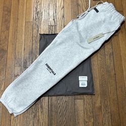 Light oatmeal essential pants