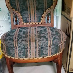 Antique Victorian Style Side Chair