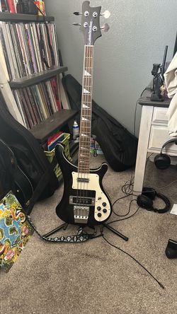 Replica rickenbacker