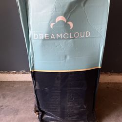 Dreamcloud Mattress Queen Pillow Top Premier 