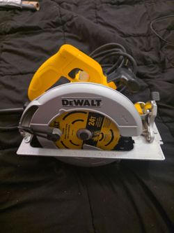 Dewalt Circular Saw DWE575