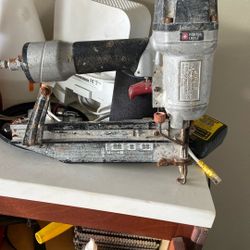 Porter Cable 16ga Finish Nail Gun 