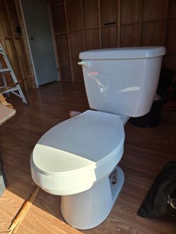 Free toilet