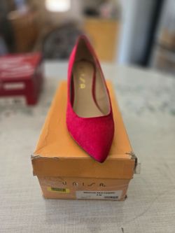 Unisa Red Heels Size 9M