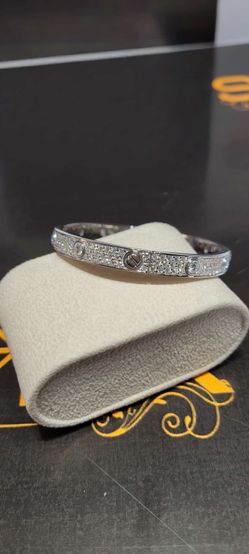 Cartier Bracelet VVS1 Moissanite 