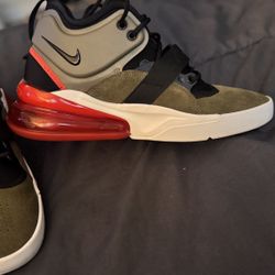 Exclusive Nike AirForce 270 Sz 9