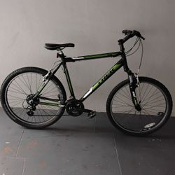 BICYCLE TREK 21 SPEED BRAND NEW 