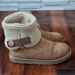UGG Shaina Womens Sweater Cuff Boots Brown Size 8