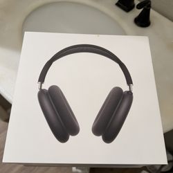 Apple AirPods Max Midnight Black – Perfect Condition – Under Warrenty  – Xmas Gift 