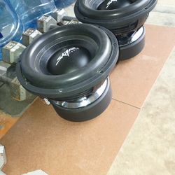 2 12 inch Skar Audio Vxf 1500 RMS each dual 4 ohm & Taramps Bass 3k 1 ohm version