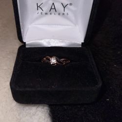 Woman’s Gold 10 K Ring 