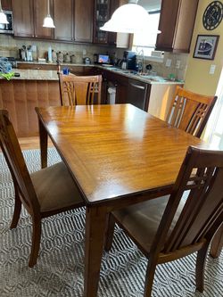 Mission style oak dining room set
