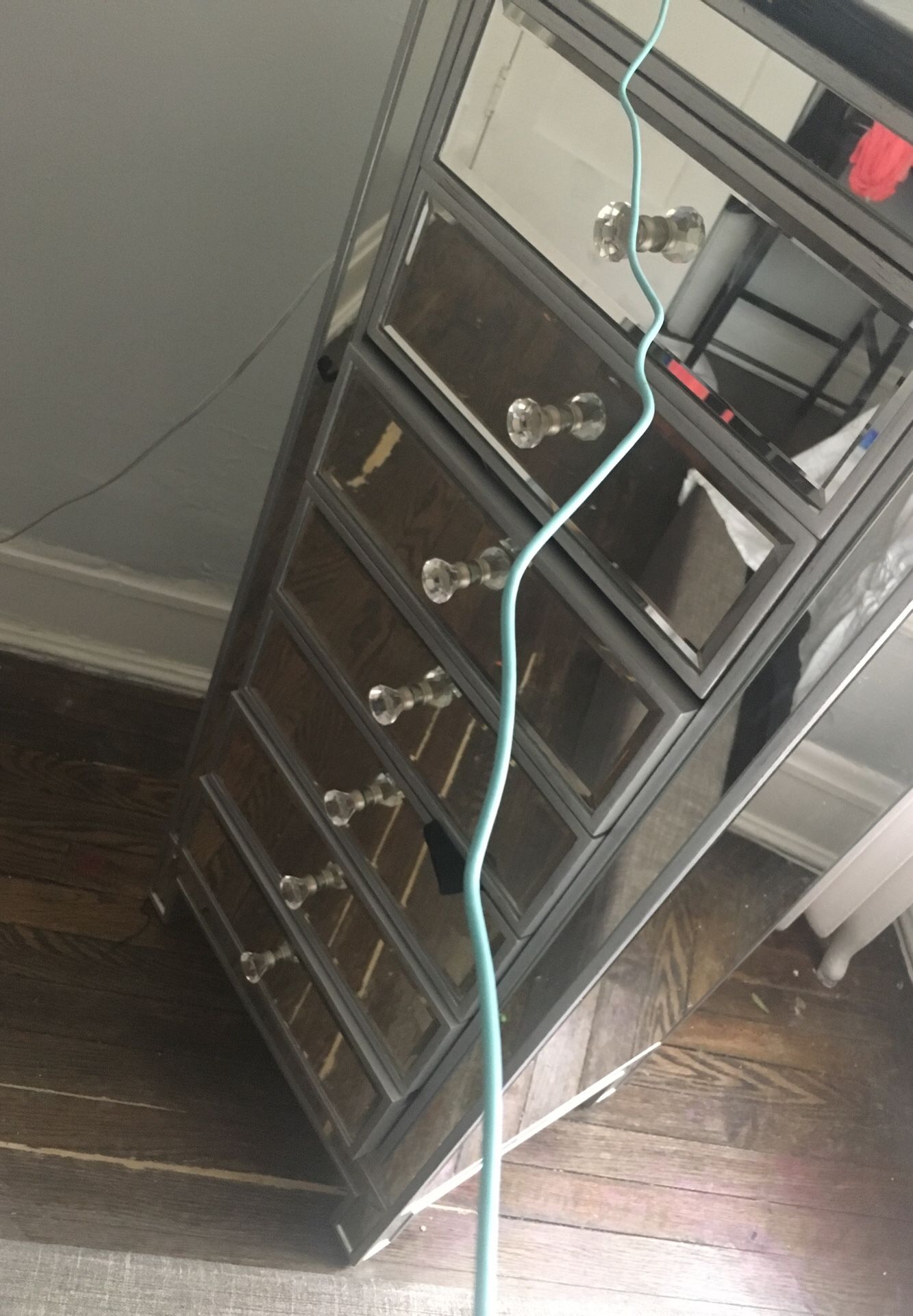 Brand new never used mirror dresser