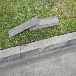 16 PCs Tile ,Free.