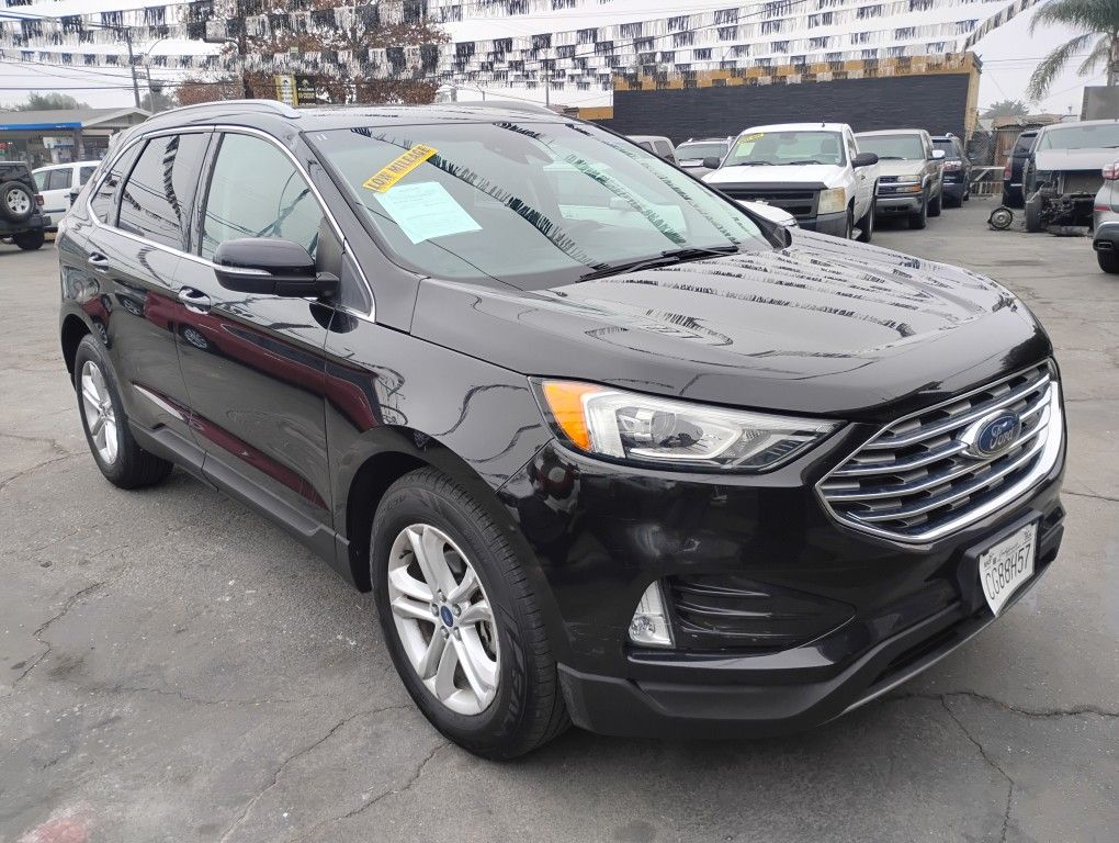 2020 Ford Edge