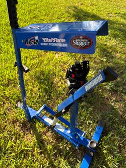 Louisville Slugger Ultimate Pitching Machine