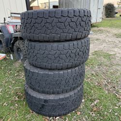 35 X 12 R20s Toyo Tire Open Country A/T 13/32 Thread 