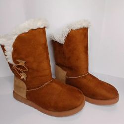 SOR Elenaa Star Khol's Girls'
Faux-Fur Winter Boots Size 3