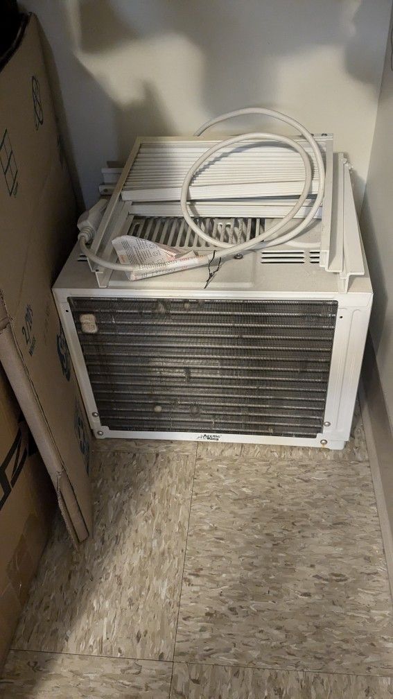 Ac, 3 Large Dressers, Tv Stand 