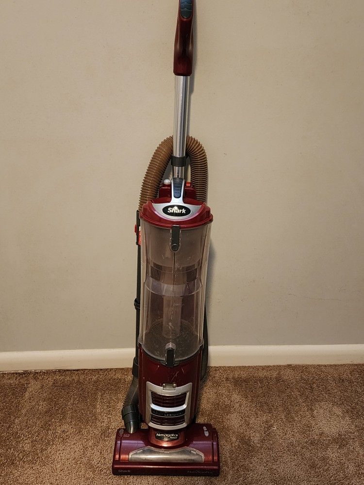 Carpet Vacuum Cleaner / Shark NV60 Navigator Professional Upright Vacuum, Red