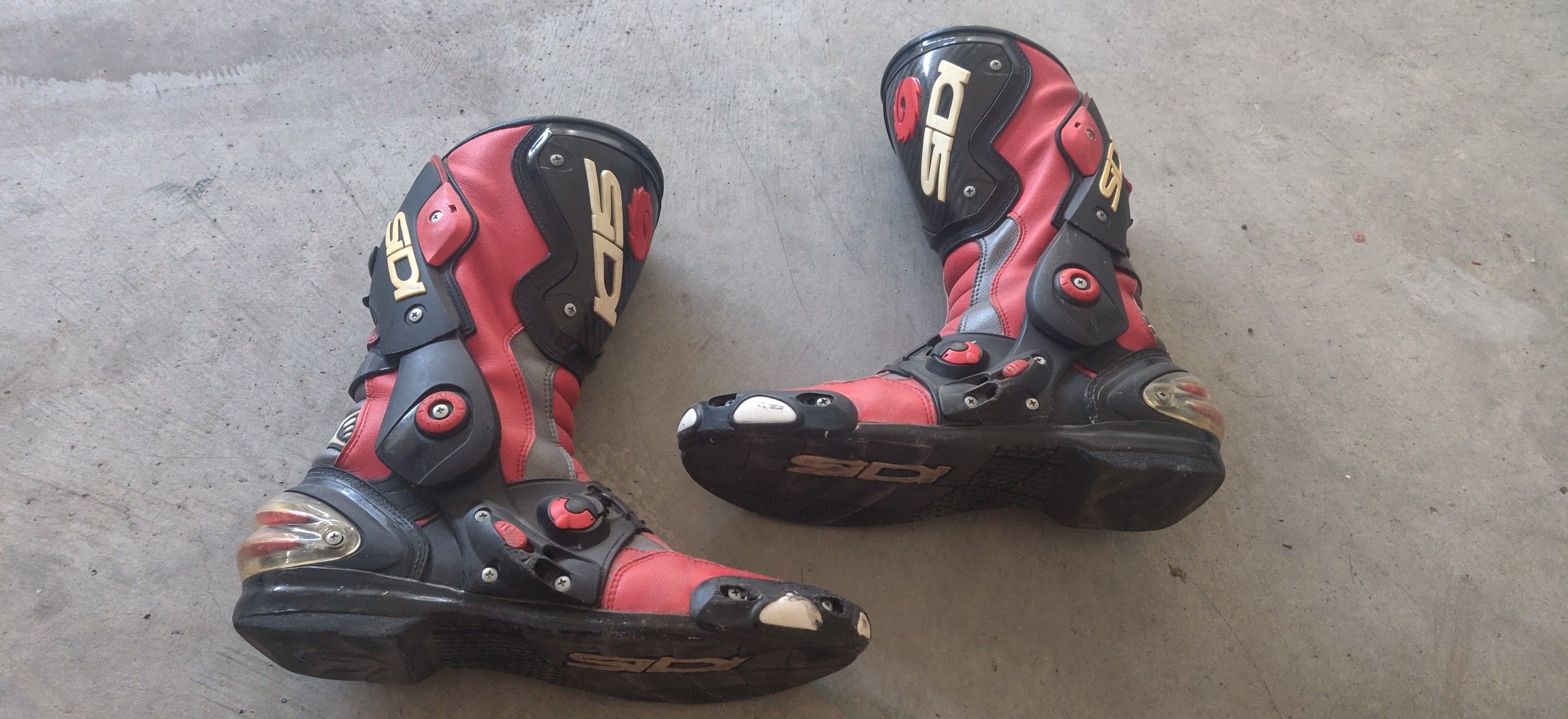 SIDI Red Vertigo Corsa Motorcycle Boots size 11.5