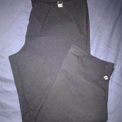 Woman's Capris