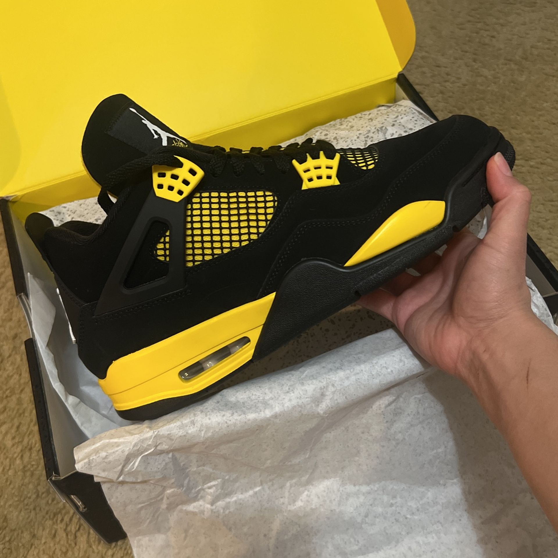 Jordan 4 Yellow Thunders