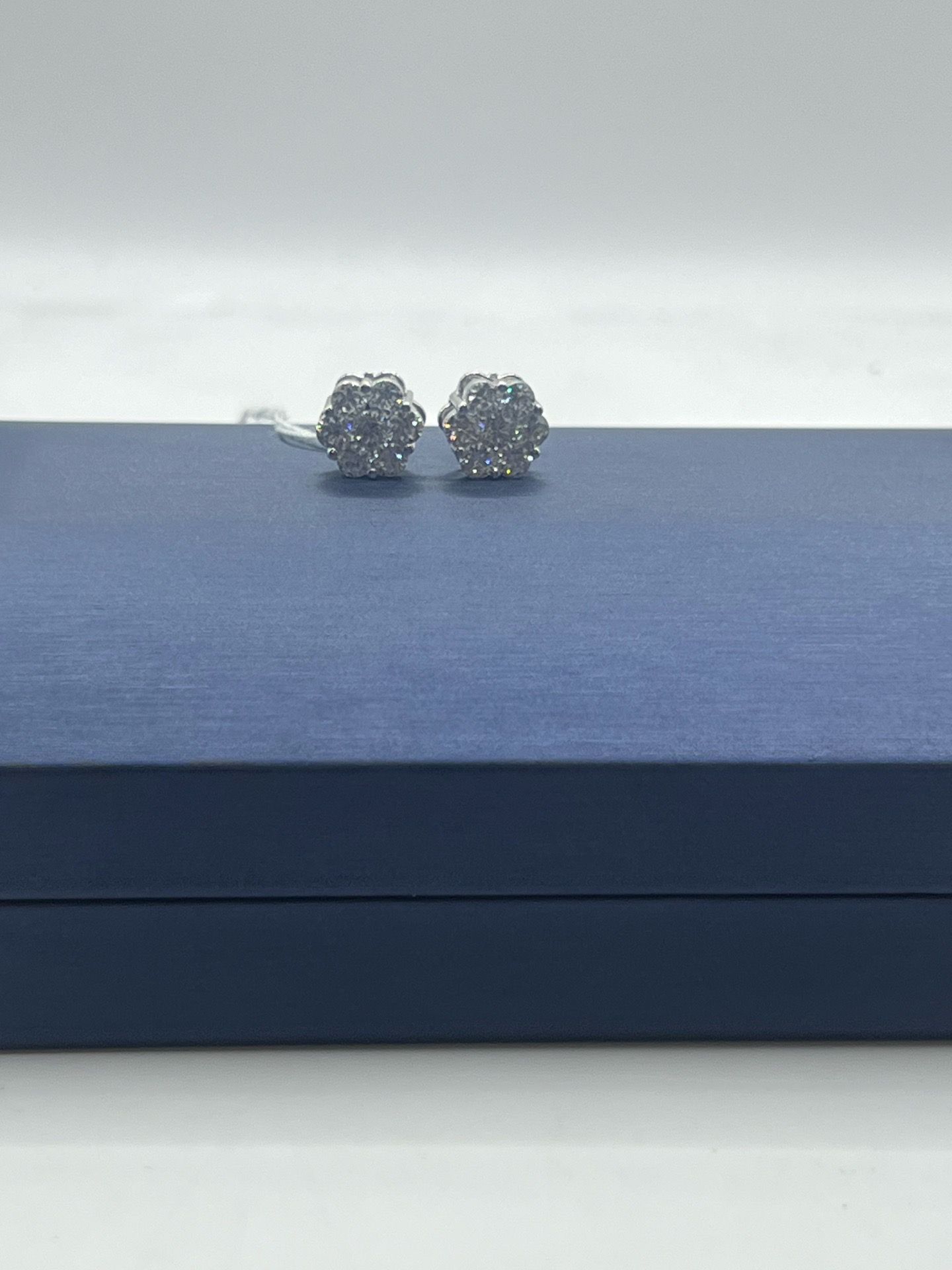 Gold Earrings 2.8 DWT 10 Karat White Gold