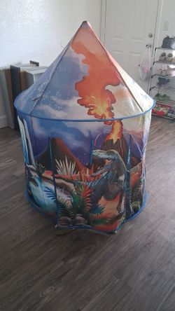 Dinosaur play tent