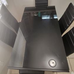 Dining Table Like New Is On Sale