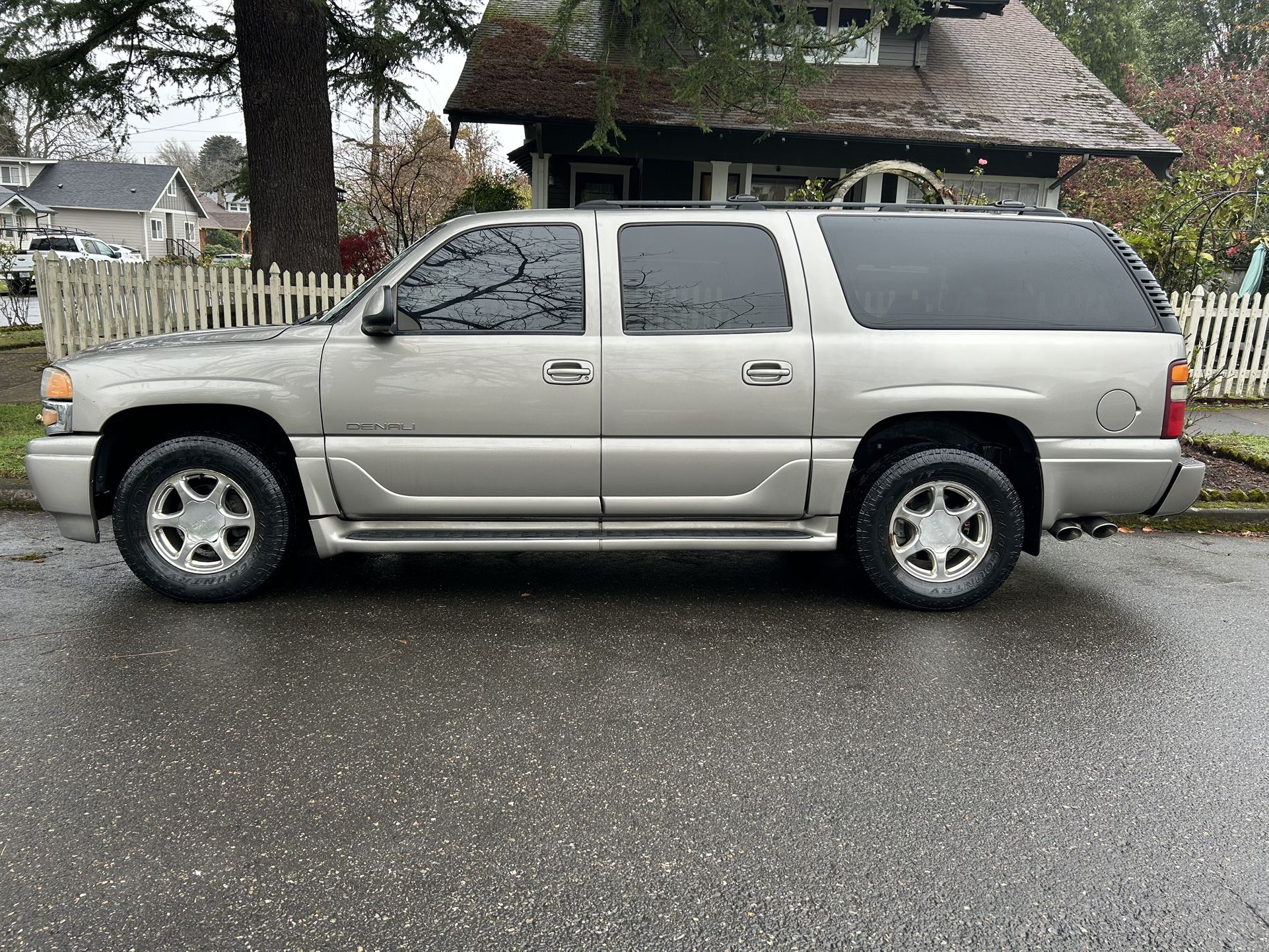 2003 GMC Yukon XL