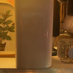 Vintage Apple Airport Extreme Router