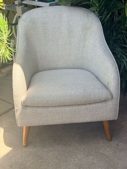 Mid-Century Modern Accent Chair – Light Gray/Blue Textured Fabric
