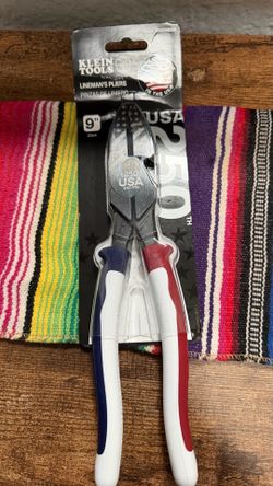 Klein Tools 250th Anniversary Lineman's Pliers 9in Heavy Duty Red White Blue