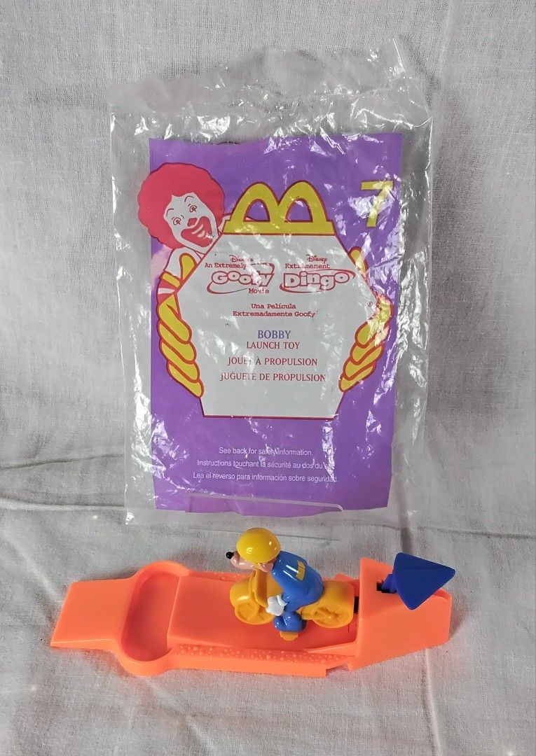 Disney An Extremely Goofy Movie Bobby Launch Toy McDonalds #7 2000